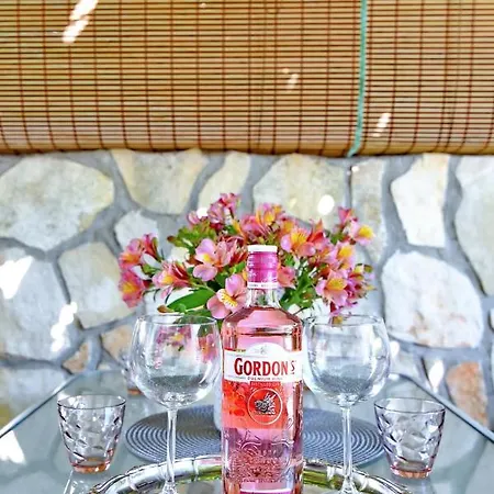 Appartement Away From Poreč